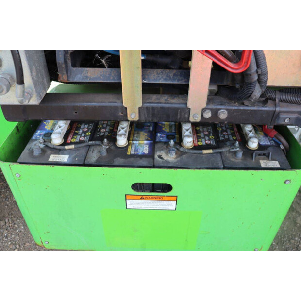 2010 NIFTY HR21DE-44289966