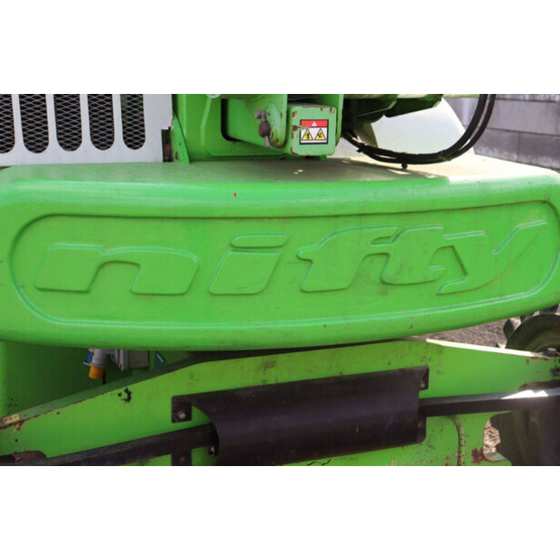 2010 NIFTY HR21DE-44289967