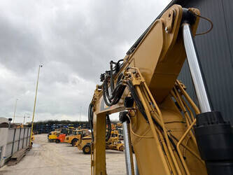 2016-caterpillar-320fl-va-44290009