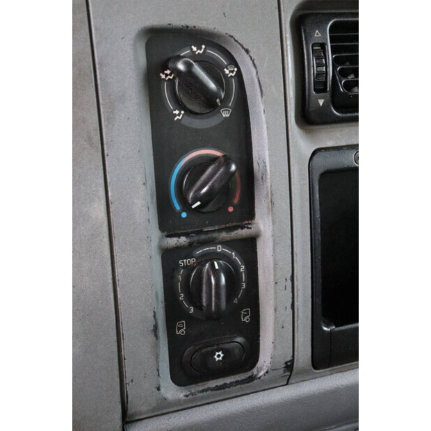 2006 Renault MIDLUM 180-08/B-44290089