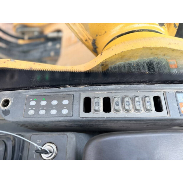 2008 Caterpillar 324D LN-44290203