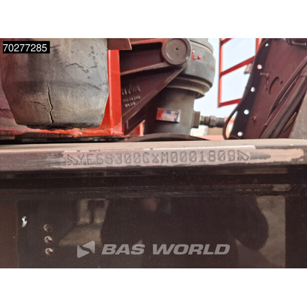 2018 ستاس S300CX-44290827