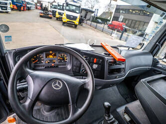 2005-mercedes-benz-atego-1218l-44291025