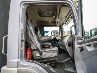 2005-mercedes-benz-atego-1218l-44291026