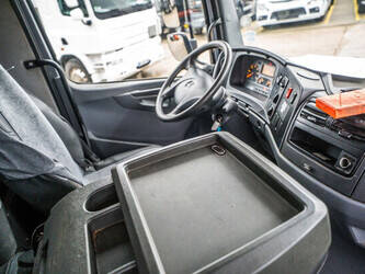 2005-mercedes-benz-atego-1218l-44291028