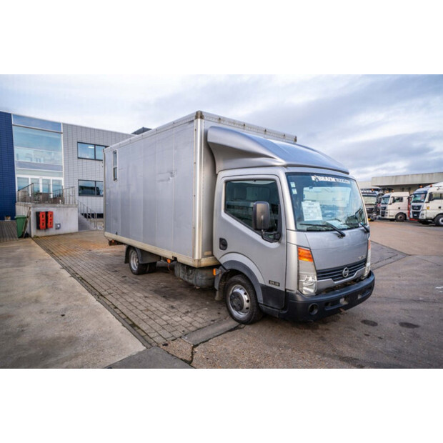 2007 نيسان CABSTAR 35.13-44291033