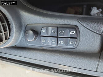 2016-mercedes-benz-atego-1524-1320102-44291095