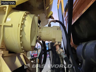 2003-man-35-363-8x4-9m3-liebherr-hydraulic-big-axle-steelsuspension-euro-3-44291113