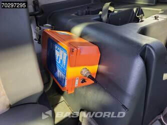 2003-man-35-363-8x4-9m3-liebherr-hydraulic-big-axle-steelsuspension-euro-3-44291128