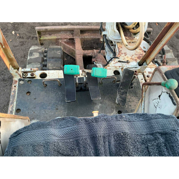 TAKEUCHI TB045-44291279