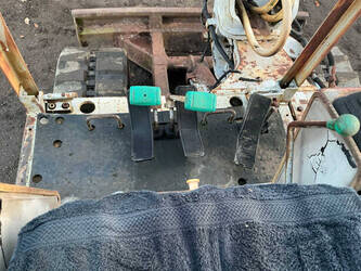 takeuchi-tb045-1394437-44291279