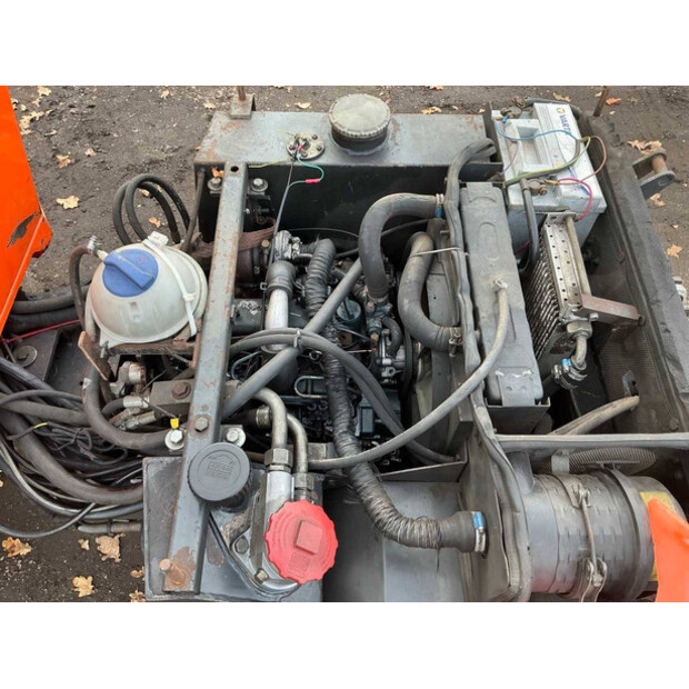 1997 هولدر C 242-44291313