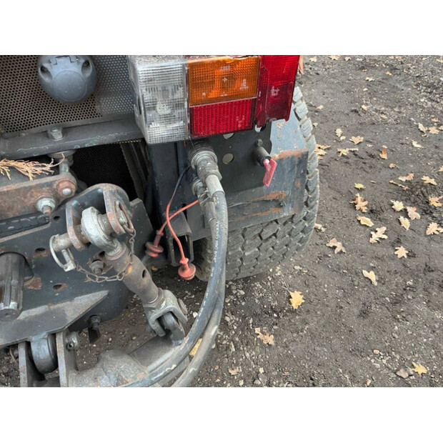 1997 هولدر C 242-44291326