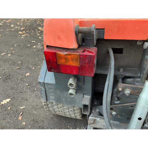 1997 هولدر C 242-44291337