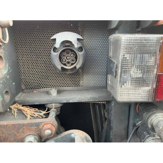 1997 هولدر C 242-44291344