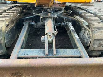 2005-jcb-803-44291566