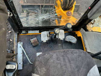 2005-jcb-803-44291568