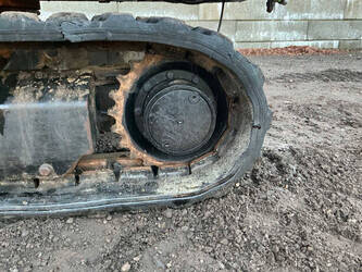 2005-jcb-803-44291569