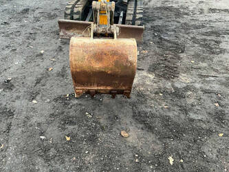 2005-jcb-803-44291582