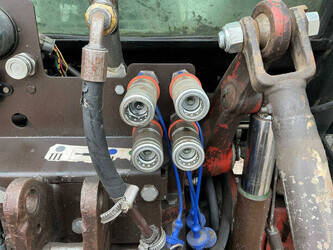 1996-new-holland-l85dt-44291679