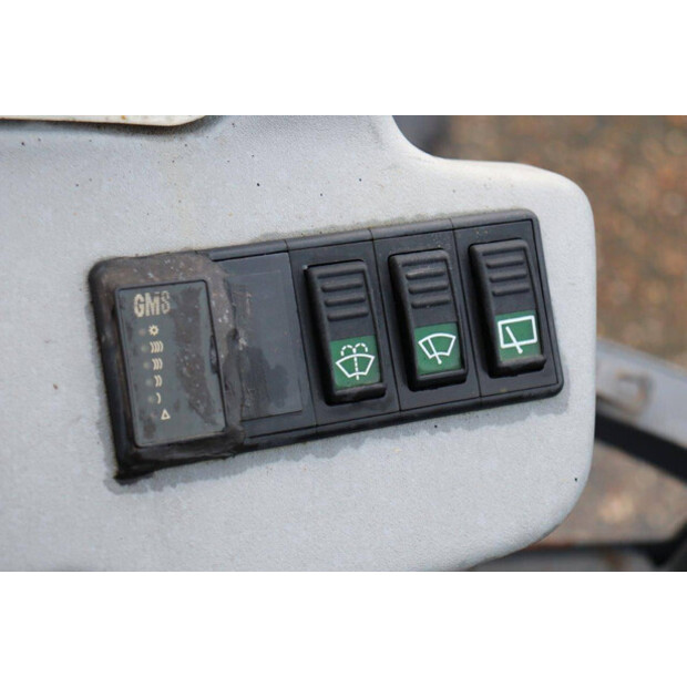 2006 تيريكس 834-44291708