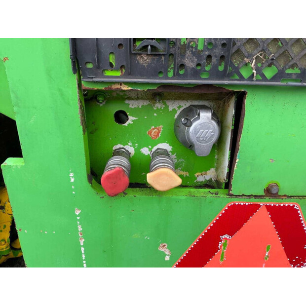 2000 ميرلو P33.7 EVT-44291774