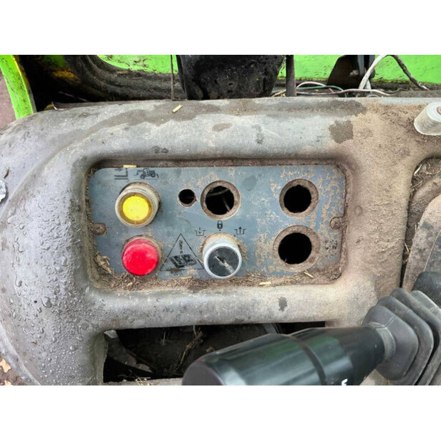 2000 ميرلو P33.7 EVT-44291782