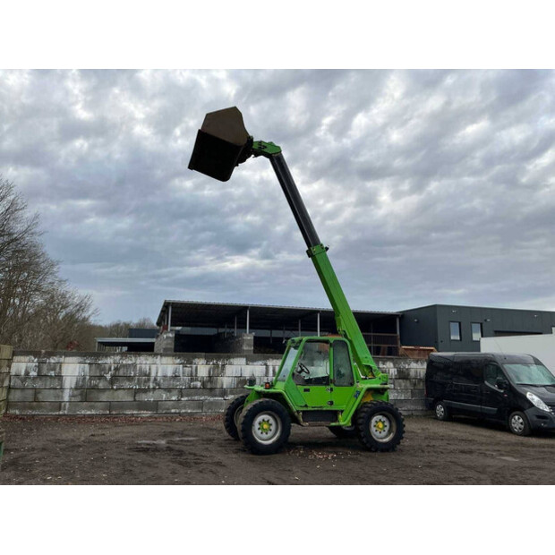 2000 ميرلو P33.7 EVT-44291800