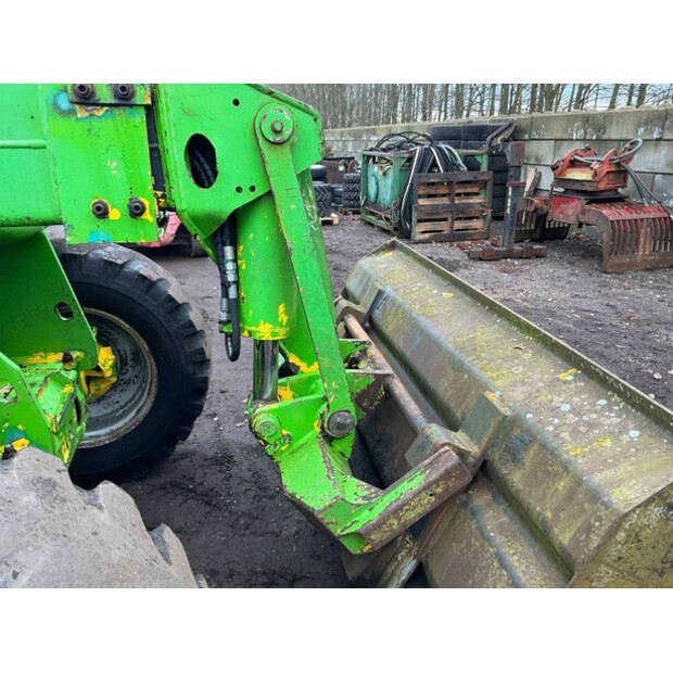 2000 ميرلو P33.7 EVT-44291801