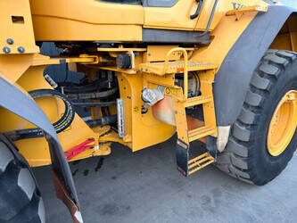 2011-volvo-l120f-1394451-44291838