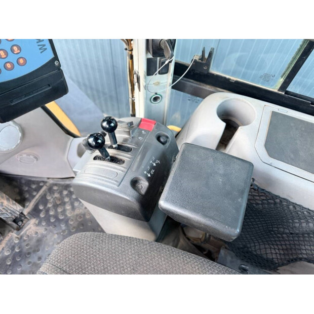 2011 فولفو L120F-44291882