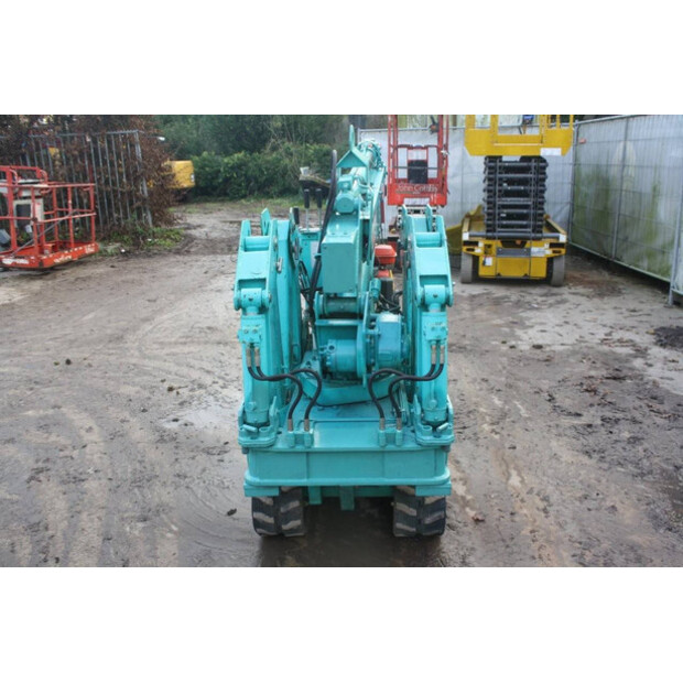 2009 MAEDA 205-44291903