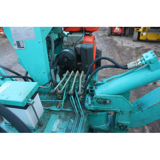 2009 MAEDA 205-44291924