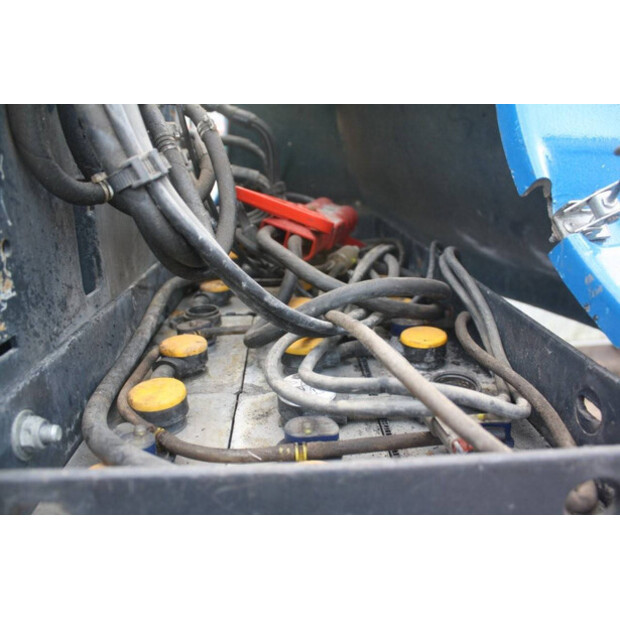 2013 ايه تي ان PIAF880R-44291939