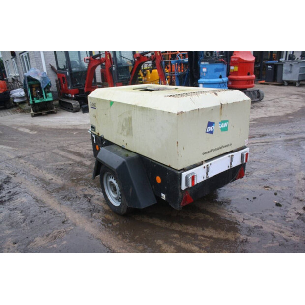 2017 Doosan 7-26E-44291978