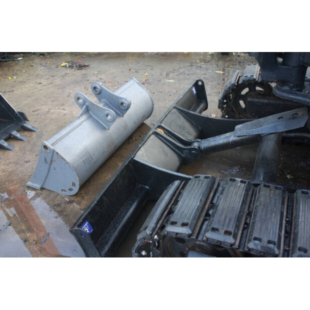 2013 YANMAR VIO40-5B-44292094