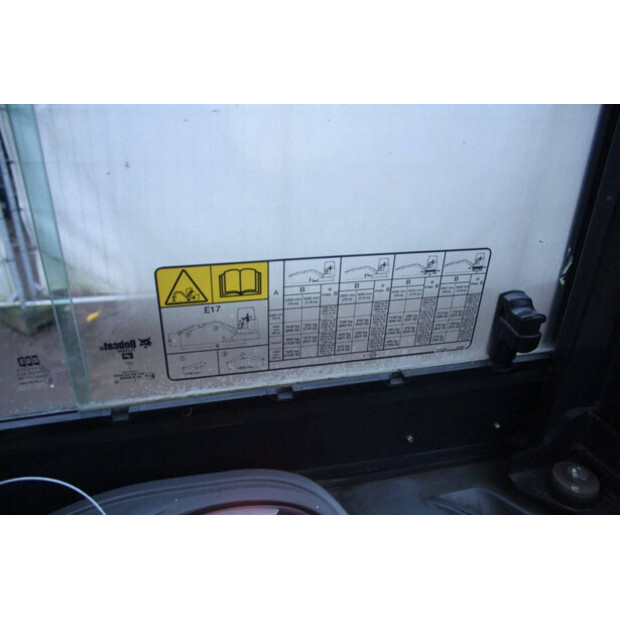 2019 BOBCAT E17-44292114