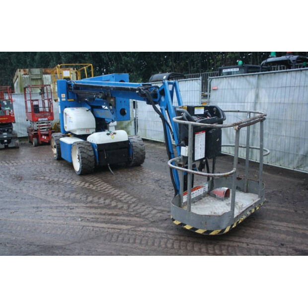 2011 نيفتيليفت HR15 NDE-44292125