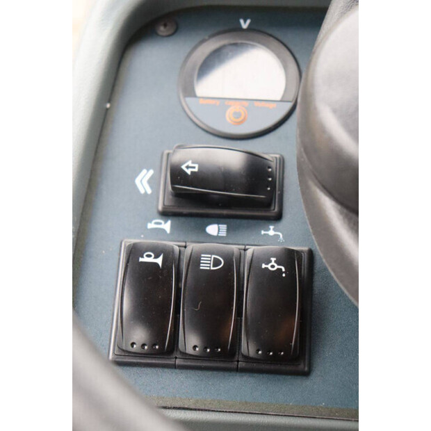 2025 Floor SJ1950-44292219