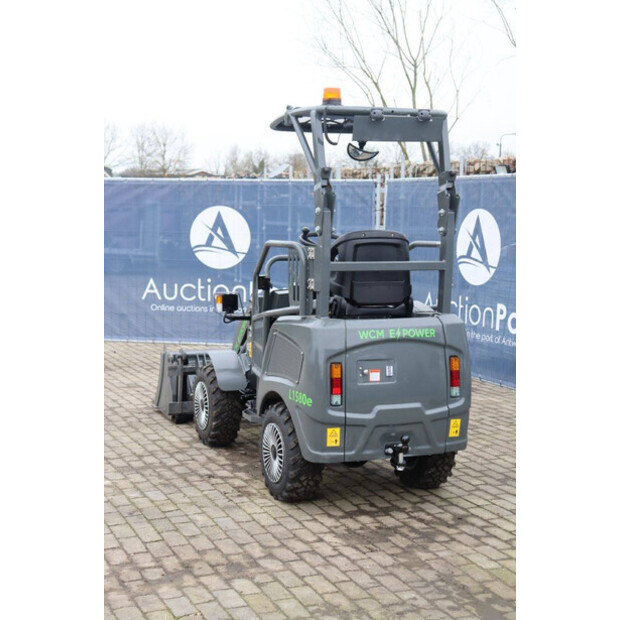 2025 WCM L1580e-44292260