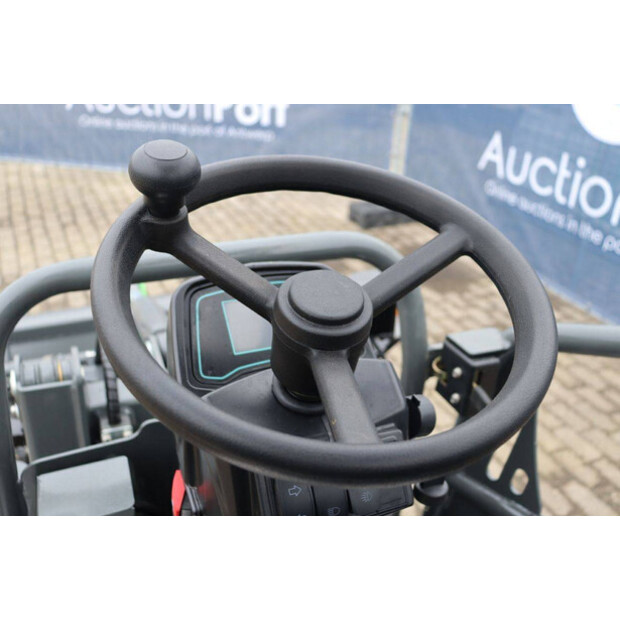 2025 WCM L1580e-44292288