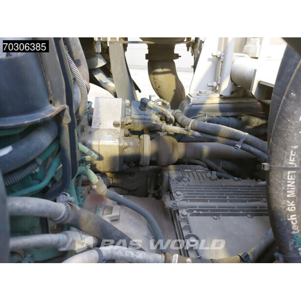 2018 فولفو FMX 460-44292504