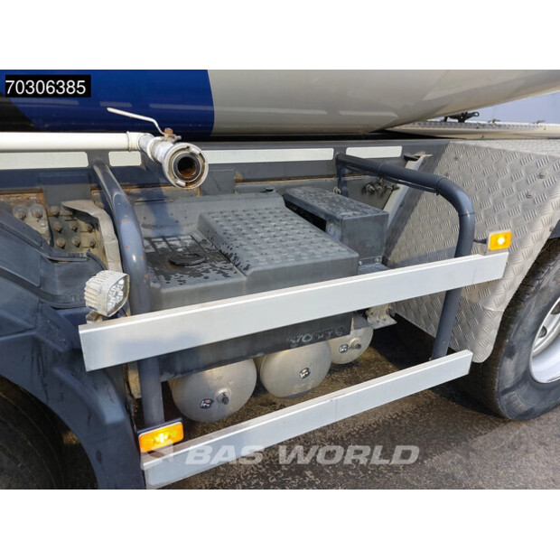 2018 فولفو FMX 460-44292508