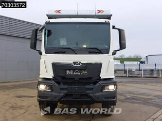 2025-man-tgs-33-480-1394283-44292650