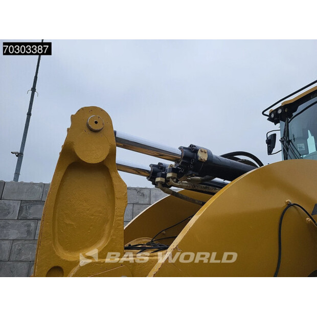 2020 Caterpillar 982M-44292736