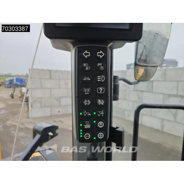 2020 Caterpillar 982M-44292762