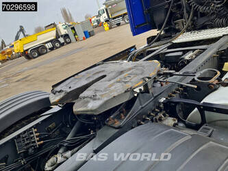 2018-volvo-fh-460-1394478-44292780