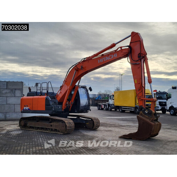 2019 Hitachi ZX210LC-6-44292808