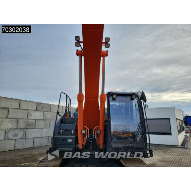 2019 Hitachi ZX210LC-6-44292810