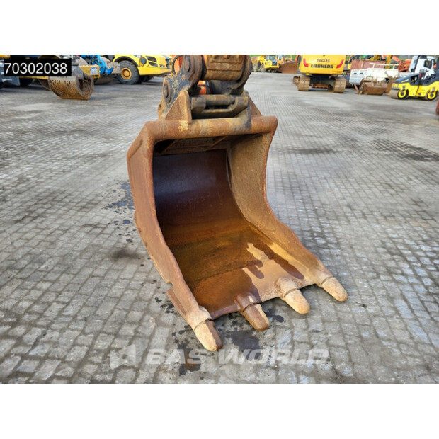 2019 Hitachi ZX210LC-6-44292815